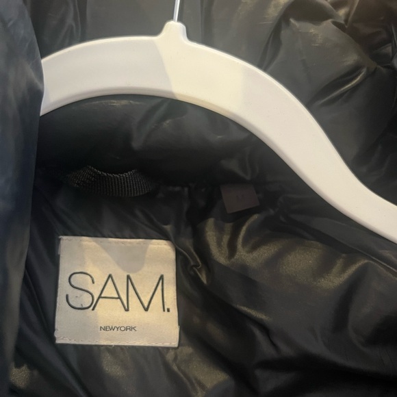 Sam black patent coat with fur - Picture 10 of 10